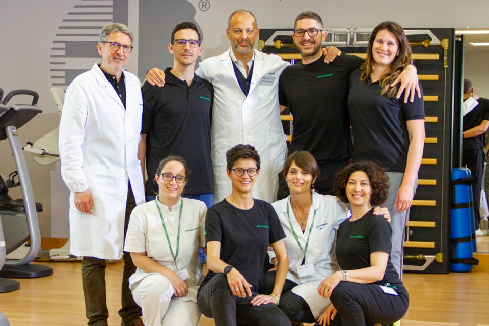 Equipe Medici Ortopedici, Fisioterapisti, Soluzioni Terapeutiche