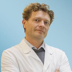 Dott. Alessandro Ranieri – Chirurgo Plastico