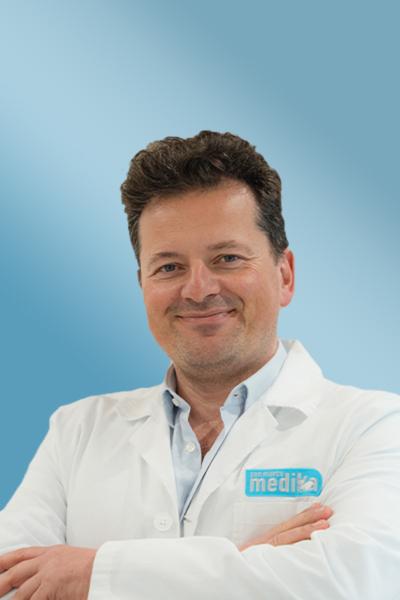 Dott. Vittore Costa